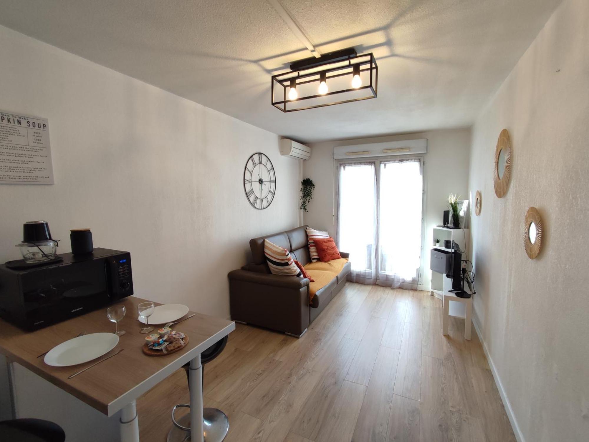 Appartement Climatise Avec Parking A 6Min A Pied De La Gare St Charles 마르세유 외부 사진